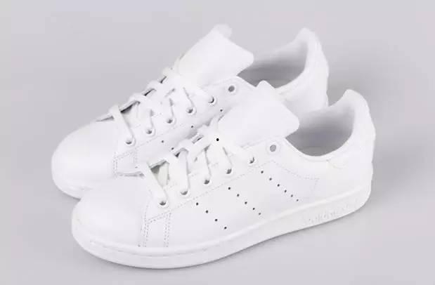 网红爆款网纱小白鞋图,网红爆款，时尚与舒适的完美融合