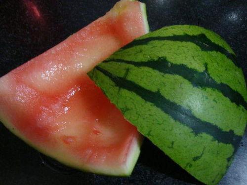 鸡吃瓜叶子吗,探究它们是否吃瓜叶子