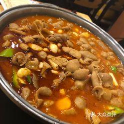 东四网红肥肠,探寻京城美食新地标