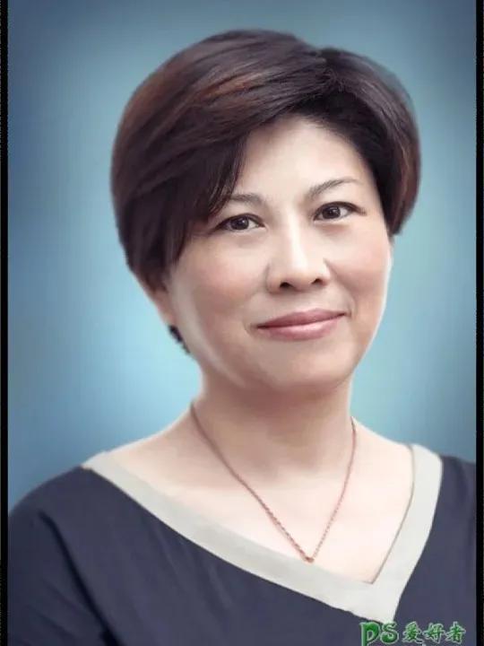 杭州网红60岁姐,逆龄魅力，诠释不老传奇