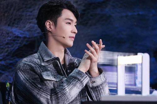 张艺兴娱乐爆料,揭秘明星幕后故事